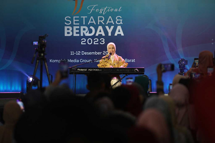 Putri Ariani Ajak Kaum Difabel Berkarya