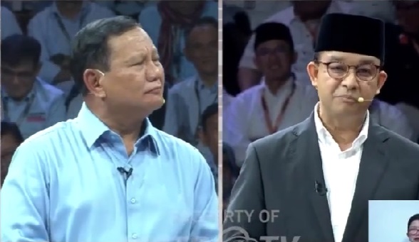 Ekspresi Prabowo Meledek Anies saat Disentil Mengenai Oposisi Jadi Sorotan