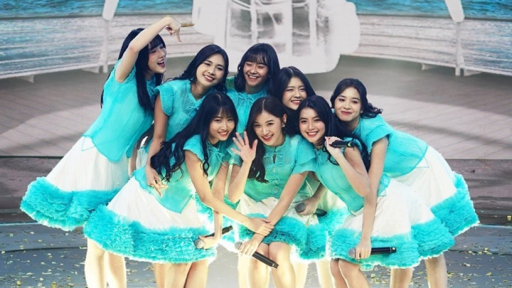 Intip Aksi Seru JKT48, Lyodra, Rizky Febian, dan Mahalini di TV Show Shopee 12.12 Birthday Sale!