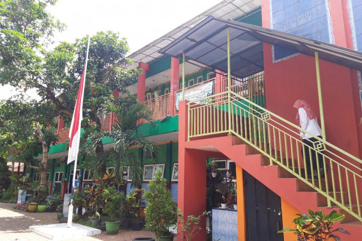 Terjerat Hutang, Satu Keluarga di Malang Bunuh Diri