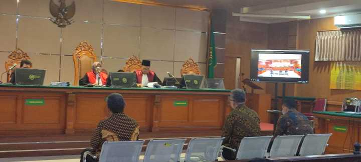 Eks Wali Kota Bandung Yana Mulyana Divonis 4 Tahun