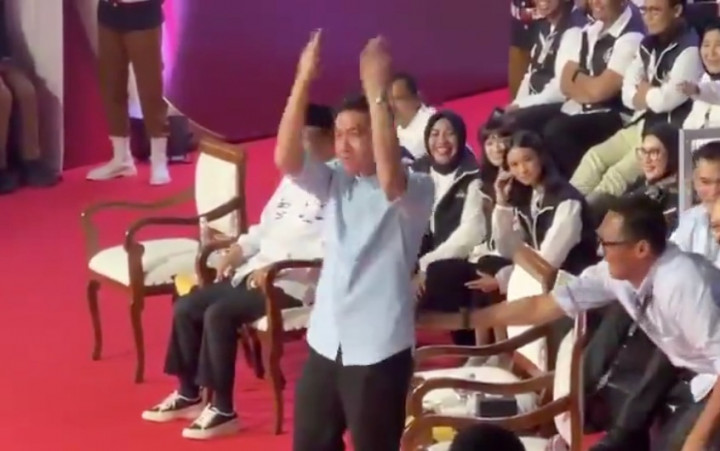 Gibran <i>Kompori</i> Pendukung saat Debat, KPU Jadikan Bahan Evaluasi