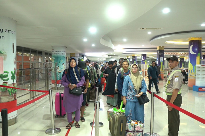 Arus Penumpang di Pelabuhan Makassar Meningkat 30%