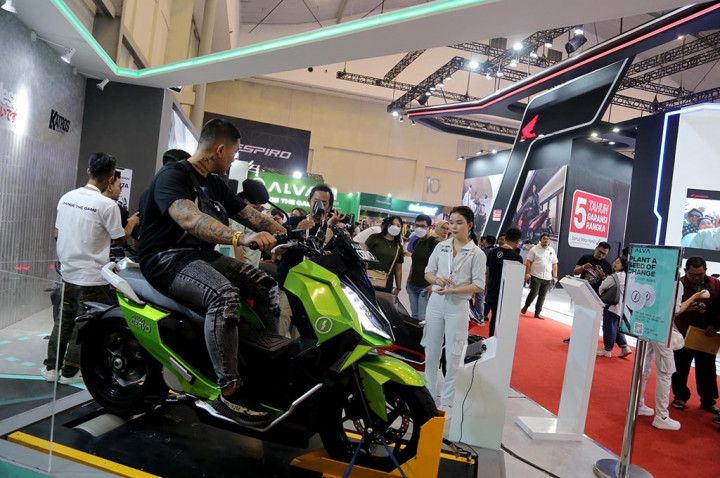Belum Ada Merek Otomotif Kenamaan Ikutan Motor Listrik, Pasar Masih Lesu