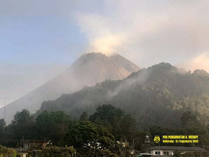 Dampak Rentetan Awan Panas, Guguran Lava Gunung Merapi Meningkat