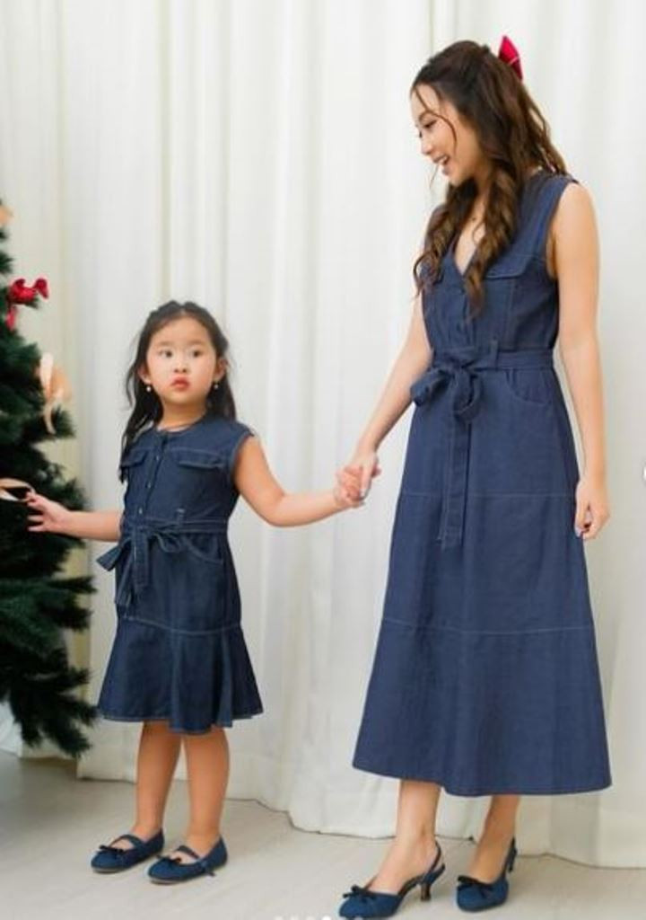 Ide Gaya Bersama Si Kecil, Ada Koleksi <i>Couple Shoes</i> dari Pix Footwear di Shopee Finest