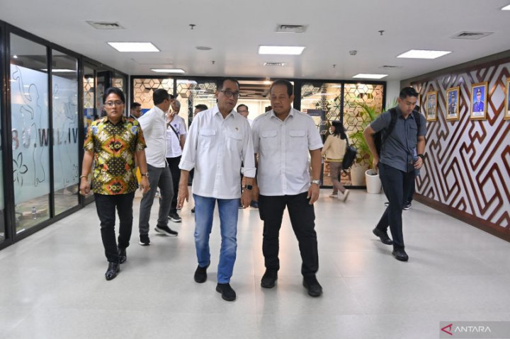 Kurangi Macet di Bali, Menhub Tindak Lanjuti Pembangunan LRT