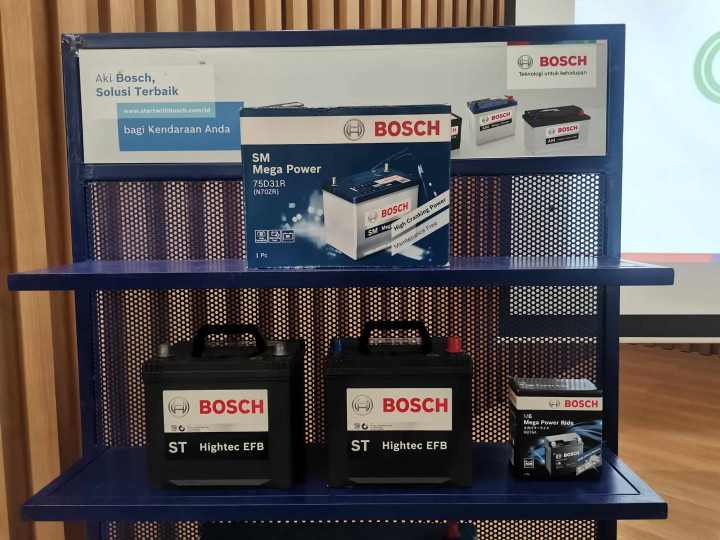 Beli & Pasang Aki Mobil Via Online, Begini Caranya