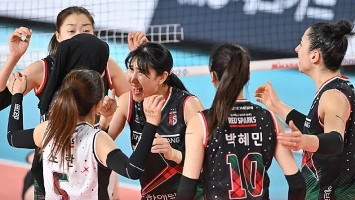 Bidadari Voli Korsel Lee Da-hyeon Tumbal Smash Petir Megawati, Langsung Minta Ganti