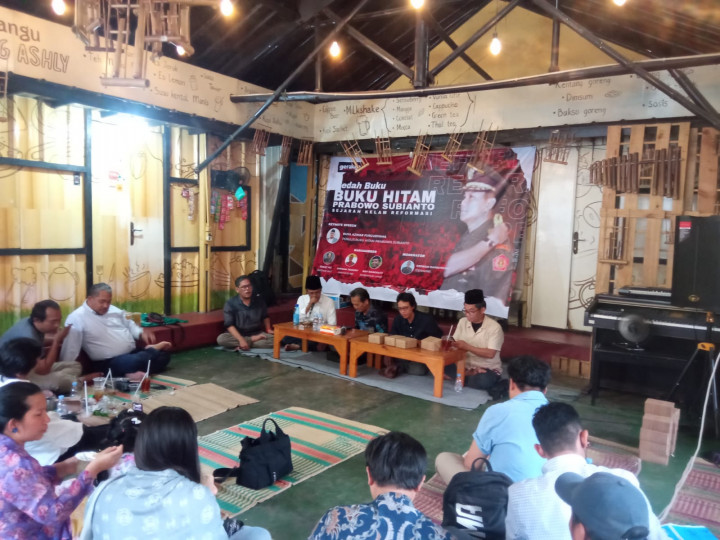 Kelompok Aktivis Ingatkan Demokrasi dalam Ancaman