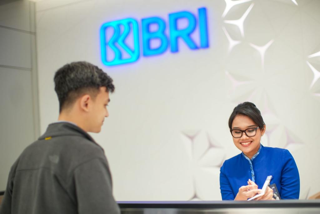 BRI berhasil mendorong penyaluran kredit tumbuh 12,53 persen  yoy menjadi Rp1.250,72 triliun dengan dominasi kredit UMKM (Foto:Dok.BRI)