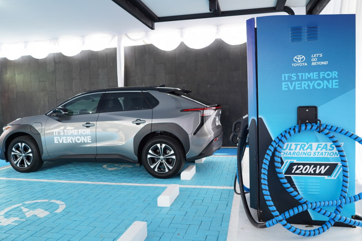 Toyota Bangun SPKLU Ultra Fast Charging di Yogyakarta & Aceh
