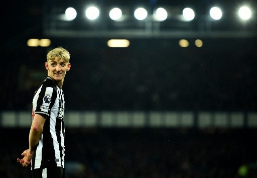 Pelatih Eddie Howe Jelaskan Cedera Anthony Gordon