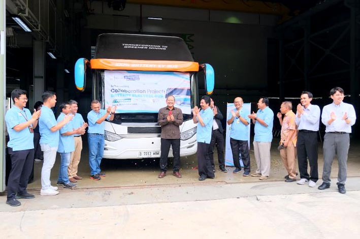 UI Sukses Konversi Bus Listrik