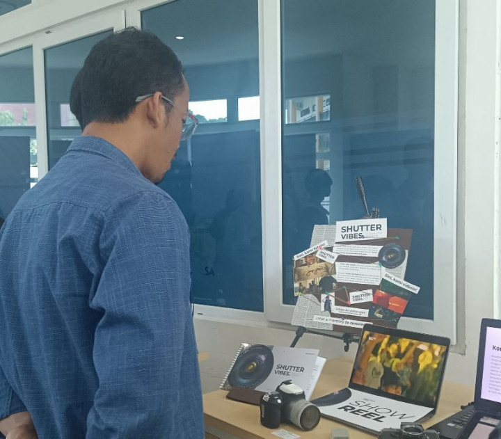 Mahasiswa DKV Unesa Unjuk Gigi di Pameran Local Creation