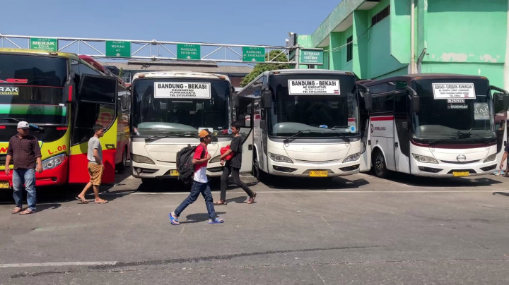 Antisipasi Lonjakan Penumpang, 50 Bus Cadangan Disiapkan di Terminal Induk Bekasi