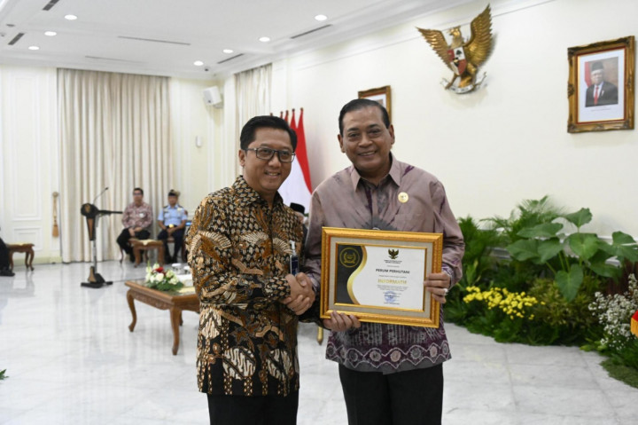 Berkat Digitalisasi Berkelanjutan, Perhutani Sabet Predikat Badan Publik Informatif