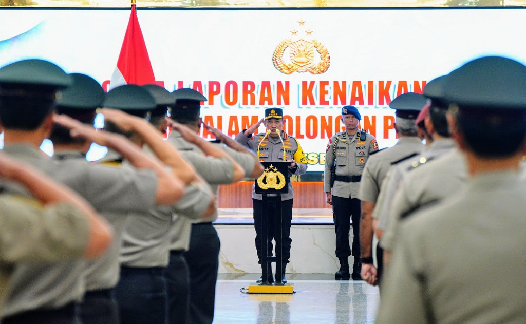 45 Perwira Tinggi Polri Naik Pangkat