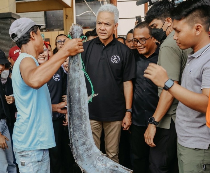 Nelayan TPI Karangsong Indramayu Ngaku Dipalak Bajak Laut hingga Rp5 Juta