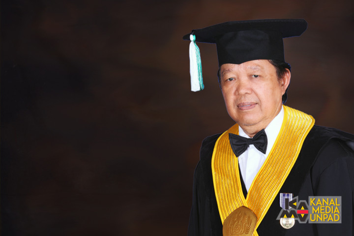 Guru Besar Purnabakti Unpad Prof. Hidayat Salim Tutup Usia