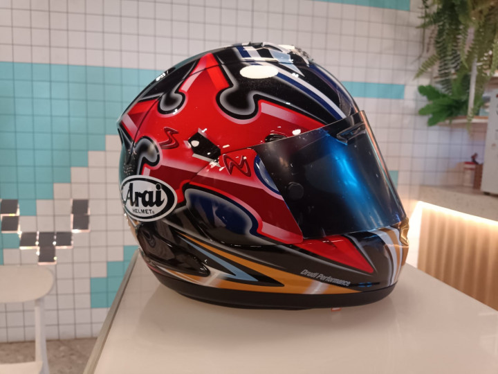 Helm Arai Edisi Khusus Ini Cuma Ada 300 Pcs di Dunia, Intip Harganya