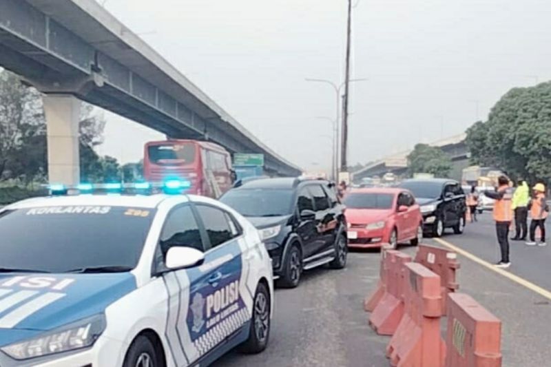 Jasa Marga Berlakukan Lawan Arah Di Tol Jagorawi Arah Jakarta 4370