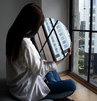 Kenali Penyebab, Dampak, serta Pencegahan Self-Harm di Kalangan Remaja