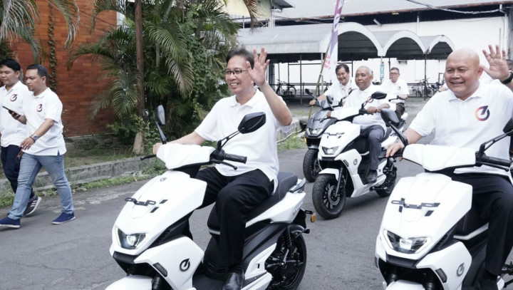 Keren, ITS Bikin Motor Listrik Evits
