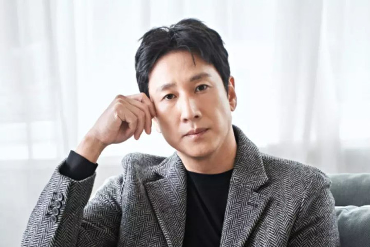 Lee Sun Kyun Tinggalkan Surat Wasiat Sebelum Ditemukan Meninggal