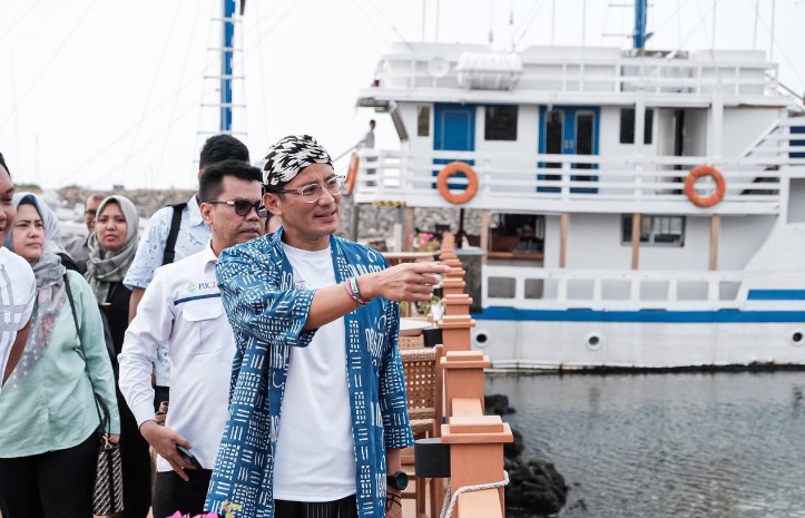 Menparekraf saat meninjau PIK. Dok. Kemenparekraf