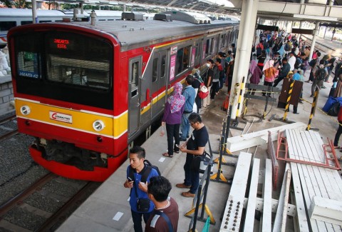 Selama Libur Natal, Lebih dari 2,8 Juta Orang Gunakan KRL Jabodetabek