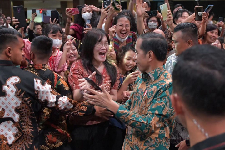 Jokowi Ajak Umat Kristiani Beri Contoh Keberagaman pada Dunia