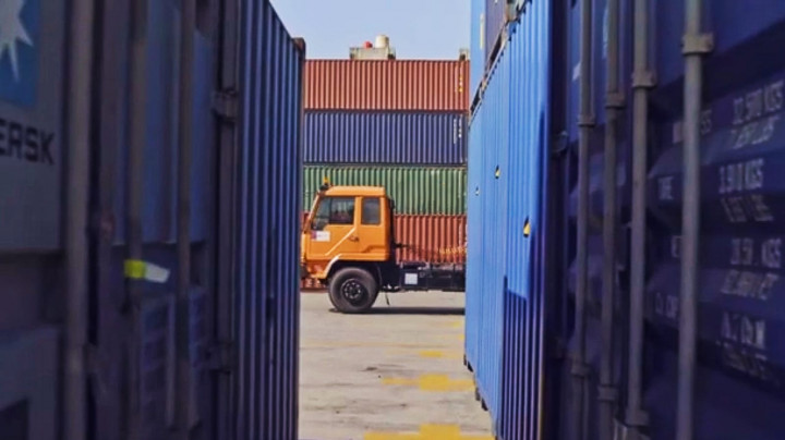 Subholding BUMN Evaluasi Layanan Logistik