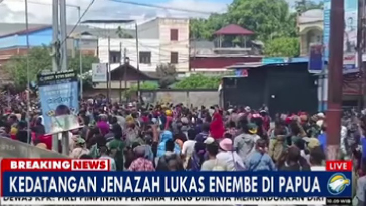 Kericuhan Warnai Iring-Iringan Jenazah Lukas Enembe, Polisi Ungkap Penyebabnya