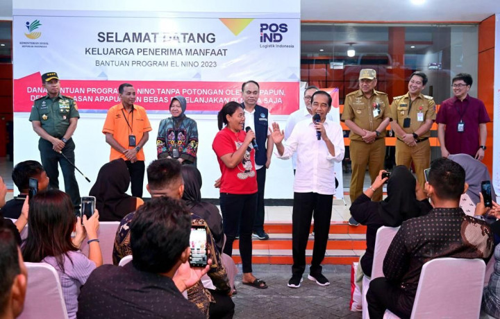 Kunjungi Kantorpos Manado, Presiden Jokowi Apresiasi Penyaluran BLT El Nino Berjalan Lancar