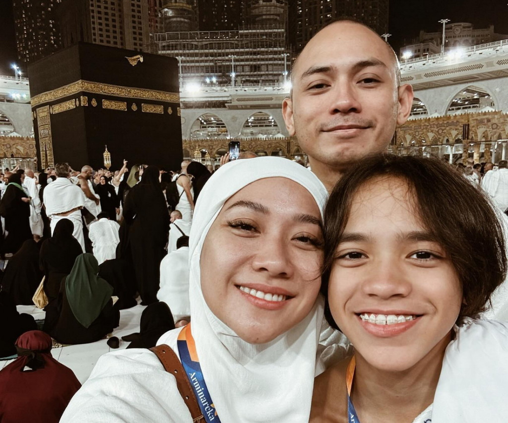 BCL dan Tiko bersama Noah (Foto: instagram)