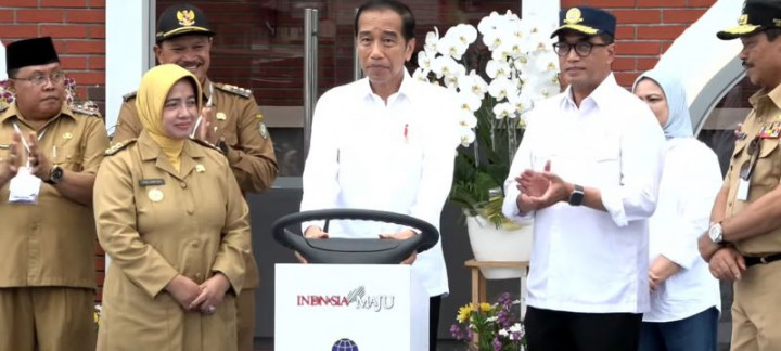 Resmikan Terminal di Jateng dan Jatim, Presiden: <i>Image</i> Preman Sudah Hilang