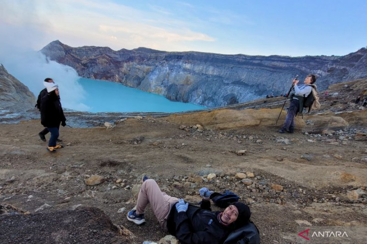 15 Ribu Wisatawan Kunjungi Kawah Ijen Selama Libur Nataru