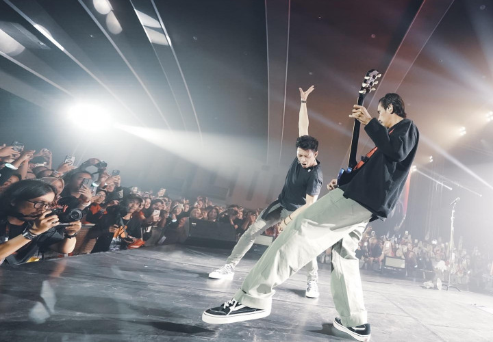 Ariel Sempat Stres Jokowi Nonton Konser Noah