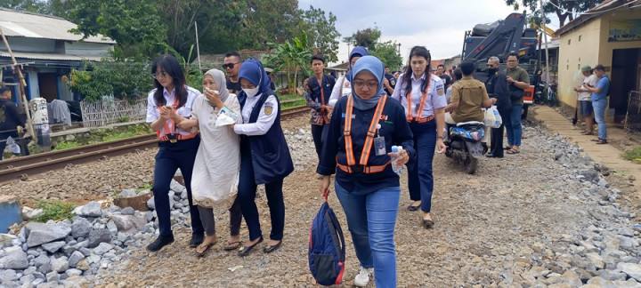 Seorang Korban Kecelakaan Kereta Api di Cicalengka Berhasil Dievakuasi