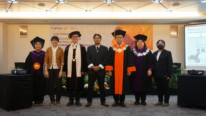 Sidang Doktor Psikologi Pertama Atma Jaya di 2024, Rahmanto Soroti Wilayah Padat Kumuh