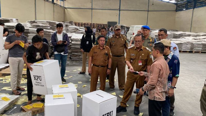 Ribuan Warga Bekasi akan Dilibatkan Melipat 9 Juta Surat Suara Pemilu