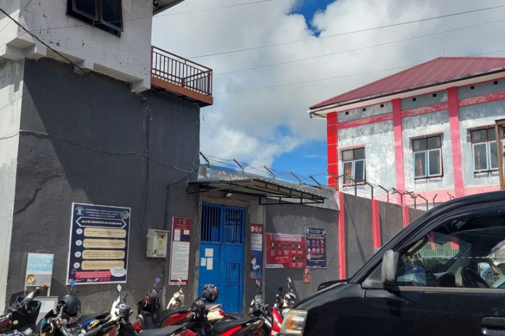 45 Tahanan Lapas Sorong Kabur