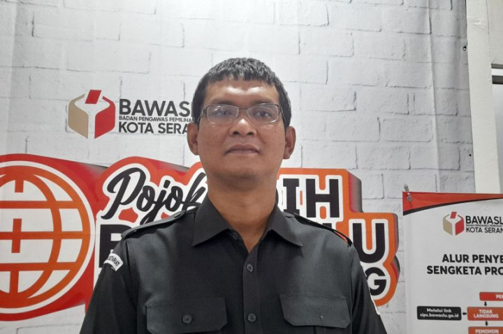 Bawaslu Serang Temukan Pelanggaran Pemasangan Baliho Capres-Cawapres
