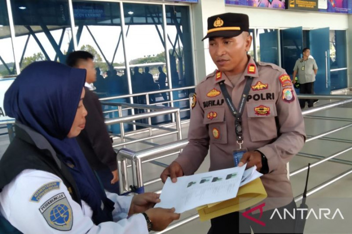 Kejar 42 Tahanan Kabur, Polisi Lakukan Penyekatan di Bandara Deo Sorong