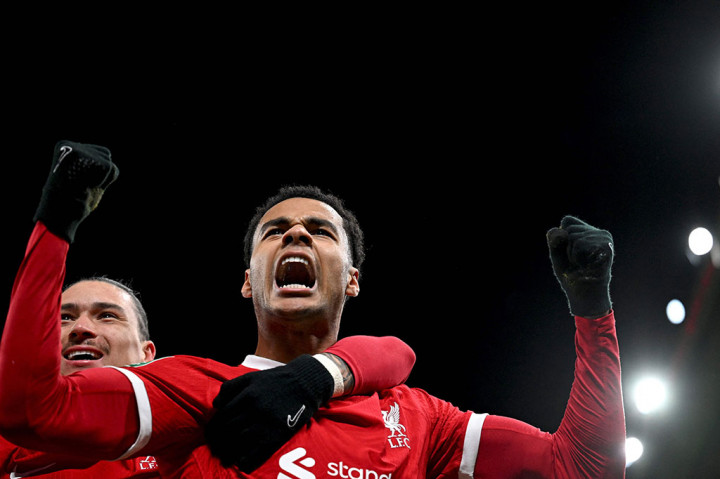 Liverpool Vs Fulham: Comeback, The Reds Menang 2-1