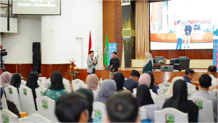 Unand Siapkan Calon Wisudawan Siap Kerja