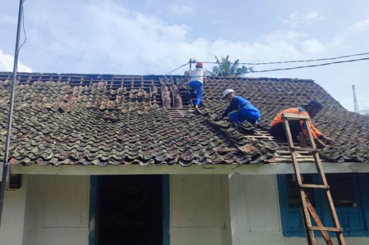 74 Rumah di Sapuran Wonosobo Rusak Diterjang Angin Puting Beliung