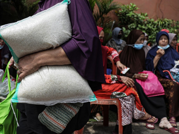 Jamin Tak Ada Politisasi, Bulog Enggan Tunda Penyaluran Bantuan Beras