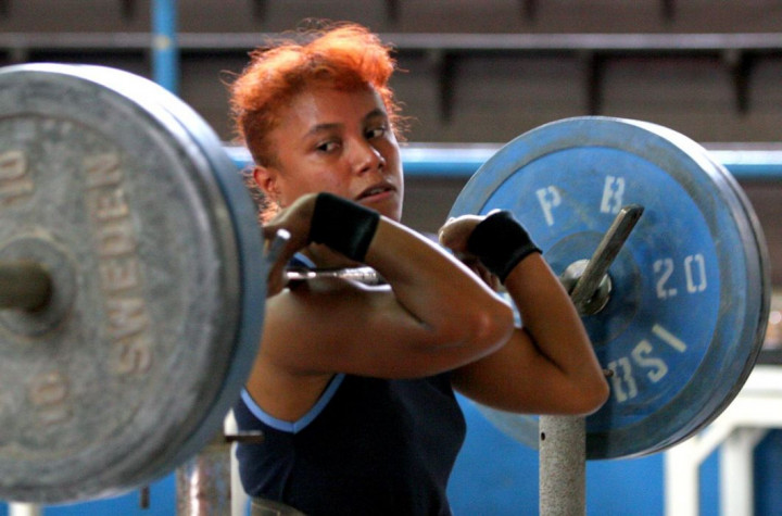 Lifter Legendaris Indonesia Lisa Rumbewas Meninggal Dunia, Ini Profilnya